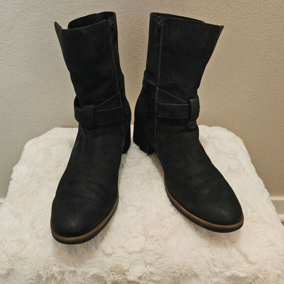 Korks Women's Suede Leather Friar Ankle Harness Boots Size 9.5 - Picture 2 of 9